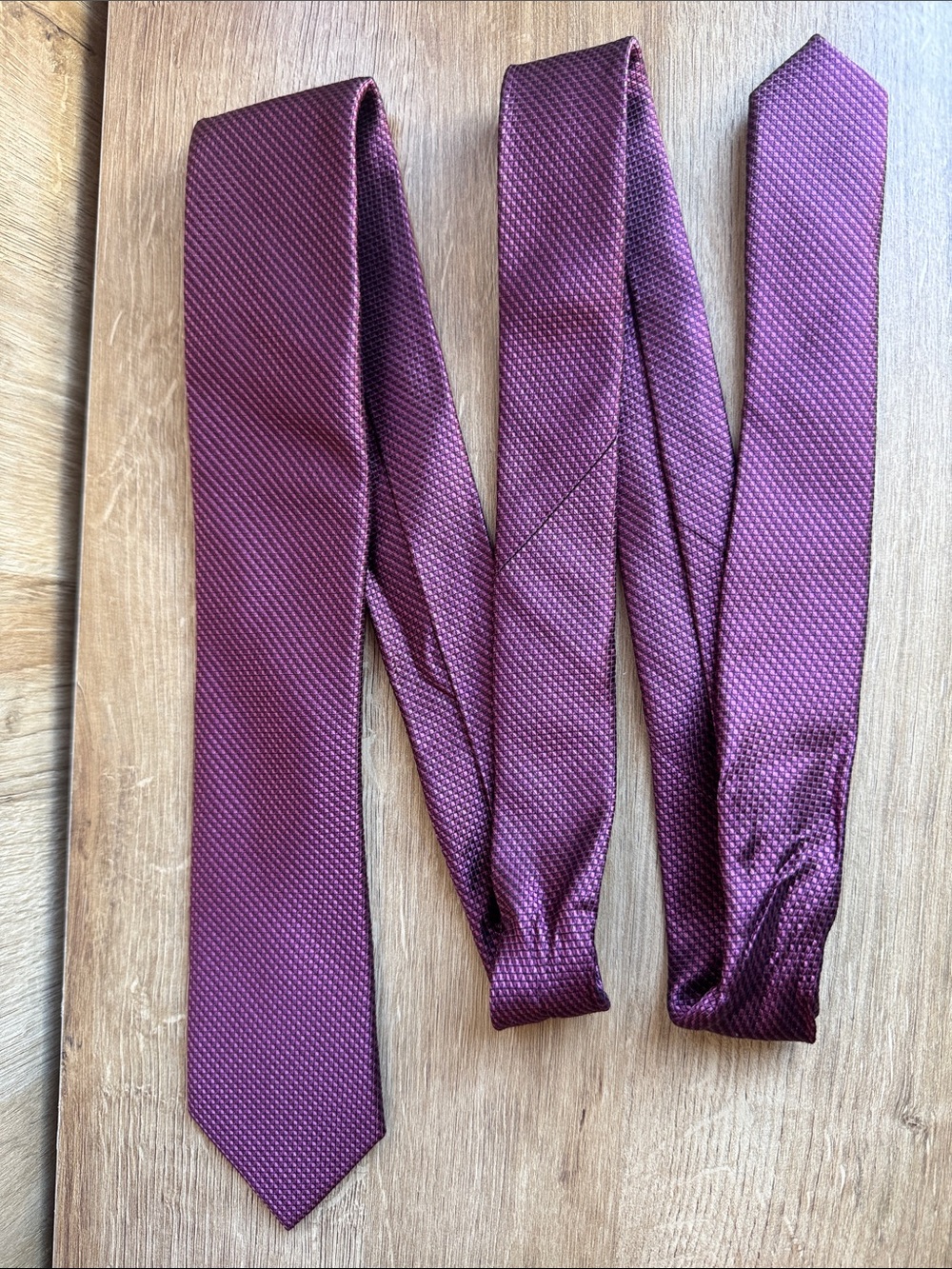 Ted Baker London 100% Silk Tie Burgundy Purple Geometric Men’s Necktie